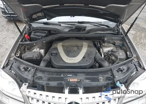 2008 Mercedes-Benz Ml 350 4Matic z USA, uszkodzony, nr VIN 4JGBB86EX8A352248